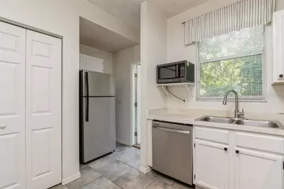 4415 SW 34th Street #204, Gainesville, FL 32608 - Photo 9