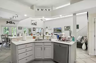 2710 NW 105th Dr, Gainesville, FL 32606 - Photo 9