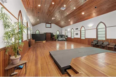 619 NE 1st Street, Gainesville, FL 32601 - Photo 11