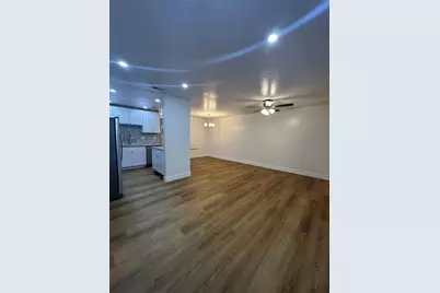 2630 SW 14th Drive #2630, Gainesville, FL 32608 - Photo 3