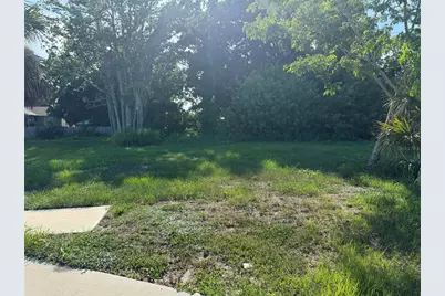 5755 58th Avenue, Vero Beach, FL 32967 - Photo 5