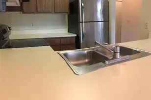 2735 SW 35th Pl, Gainesville, FL 32608 - Photo 3