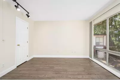 1700 SW 16th Court #L26, Gainesville, FL 32608 - Photo 11