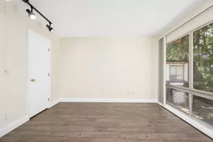 1700 SW 16th Ct, Gainesville, FL 32608 - Photo 11