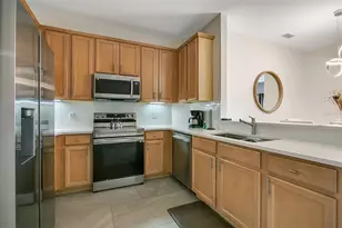 2727 Oakwater Dr, Kissimmee, FL 34747 - Photo 11