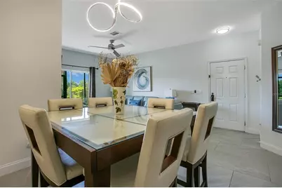 2727 Oakwater Drive #124, Kissimmee, FL 34747 - Photo 9