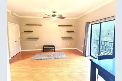 20 SW 6th Street #303, Gainesville, FL 32601 - Photo 3