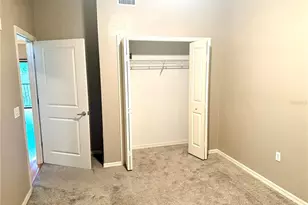 20 SW 6th St, Gainesville, FL 32601 - Photo 9