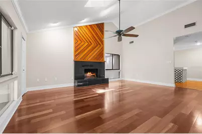 1633 NW 19th Circle, Gainesville, FL 32605 - Photo 7