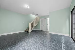 1633 NW 19th Cir, Gainesville, FL 32605 - Photo 15