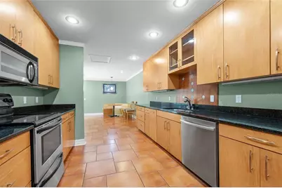 1633 NW 19th Circle, Gainesville, FL 32605 - Photo 3