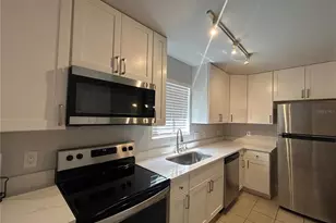 507 NW 39th Rd, Gainesville, FL 32607 - Photo 7