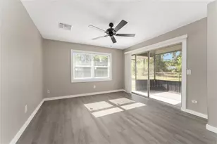 919 SE 19th St, Gainesville, FL 32641 - Photo 11