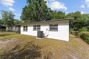 919 SE 19th St, Gainesville, FL 32641 - Photo 37