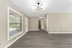 919 SE 19th St, Gainesville, FL 32641 - Photo 9