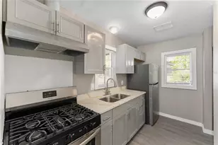 919 SE 19th St, Gainesville, FL 32641 - Photo 17