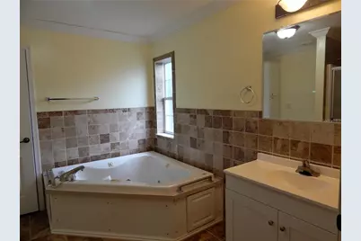 354 NW 93rd Lane, Branford, FL 32008 - Photo 9