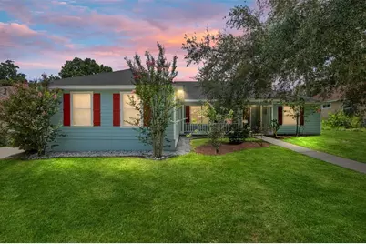 7637 SW 49th Place, Gainesville, FL 32608 - Photo 1