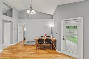 7637 SW 49th Pl, Gainesville, FL 32608 - Photo 11