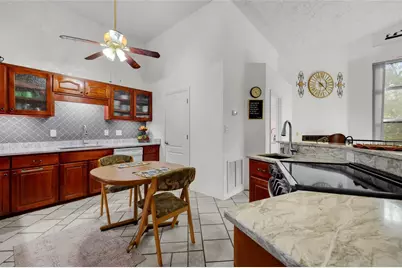 4250 NW 81st Lane, Bell, FL 32619 - Photo 15