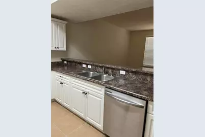 1569 NW 29th Road #3, Gainesville, FL 32605 - Photo 5