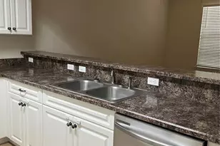 1569 NW 29 Rd, Gainesville, FL 32605 - Photo 5