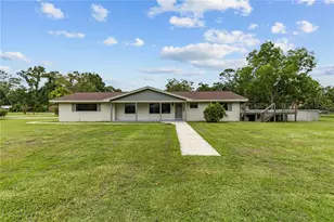 311 SW 4th St, Trenton, FL 32693 - Photo 1