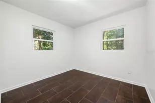 2100 SE 50th St, Gainesville, FL 32641 - Photo 13