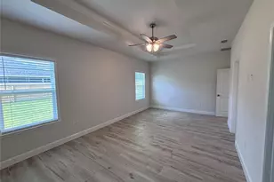 6686 SW 11th Ln, Gainesville, FL 32607 - Photo 5