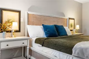 1217 NW 55th St, Gainesville, FL 32605 - Photo 17