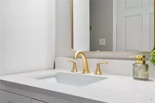 1217 NW 55th St, Gainesville, FL 32605 - Photo 19