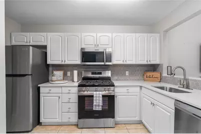 1217 NW 55th Street #14, Gainesville, FL 32605 - Photo 9