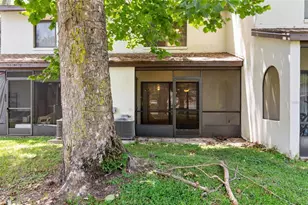 2635 SW 35th Pl, Gainesville, FL 32608 - Photo 17