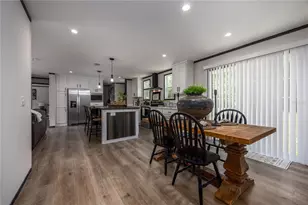 549 SW Hawaii Ter, Fort White, FL 32038 - Photo 15