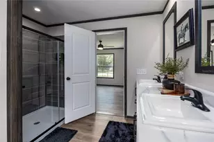 549 SW Hawaii Ter, Fort White, FL 32038 - Photo 27