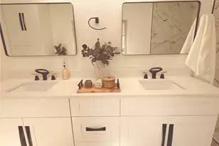 3731 NW 17th Ln, Gainesville, FL 32605 - Photo 9