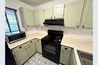 89 SE 16th Avenue #P303, Gainesville, FL 32601 - Photo 3