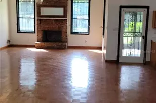 1014 SE 10th St, Gainesville, FL 32601 - Photo 3