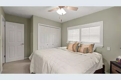 2138 NW 30th Place, Gainesville, FL 32605 - Photo 11