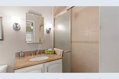 2138 NW 30th Place, Gainesville, FL 32605 - Photo 13