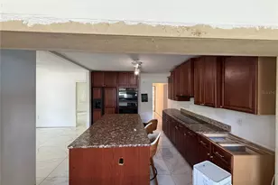 16016 NE US Hwy 301, Waldo, FL 32694 - Photo 7