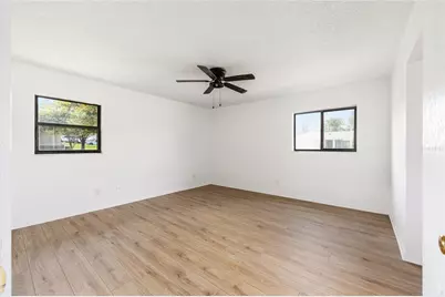 10690 SE 44th Terrace, Belleview, FL 34420 - Photo 13