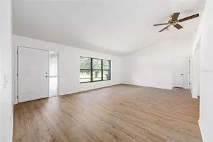 10690 SE 44th Terrace, Belleview, FL 34420 - Photo 7