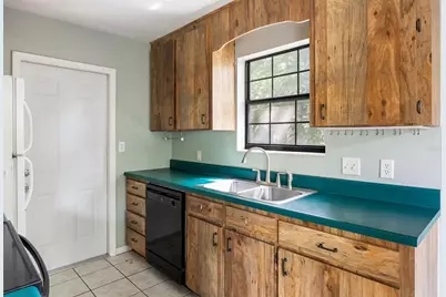 1731 NW 32 Place, Gainesville, FL 32605 - Photo 7