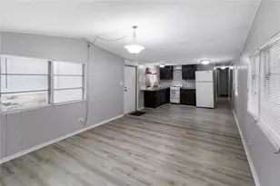 335 N County Road 315, Interlachen, FL 32148 - Photo 7