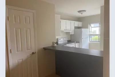 6138 SW 8th Lane, Gainesville, FL 32607 - Photo 9