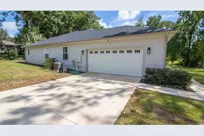 601 SE 4th Avenue, Melrose, FL 32666 - Photo 3