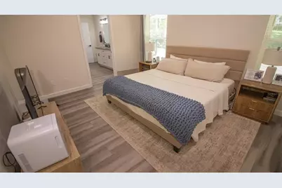 601 SE 4th Avenue, Melrose, FL 32666 - Photo 9