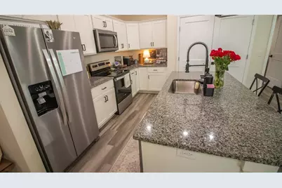 601 SE 4th Avenue, Melrose, FL 32666 - Photo 5