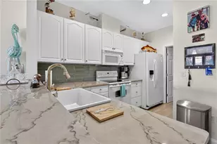 54 SE 910th Ave, Suwannee, FL 32692 - Photo 17